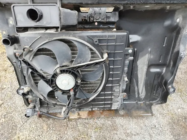 VW Fox voorradiatorventilator OEM 1Z0 - 1.2 2006 image 2