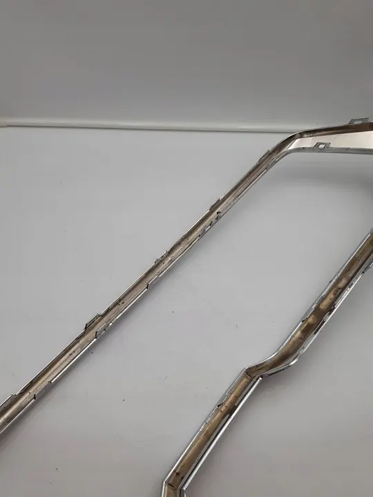 Front Grill Skoda Karoq 2017 image 8