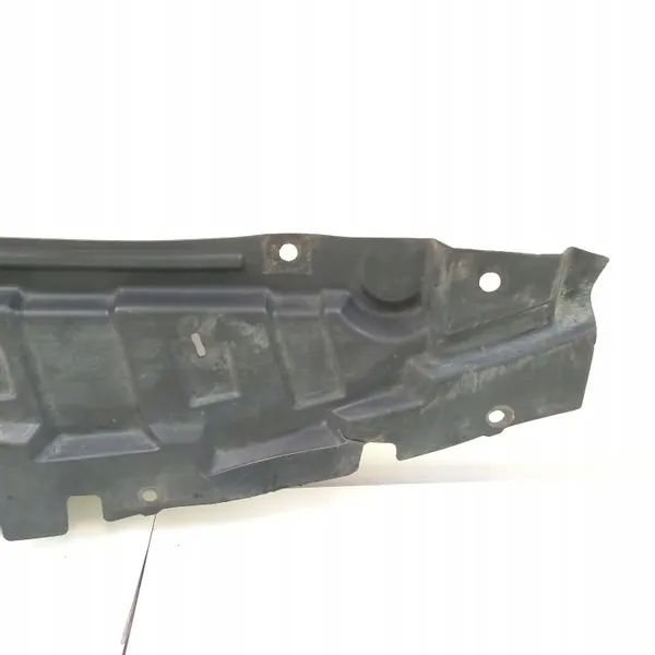 Mazda 3 I etupuskurin kansi OEM BP4K56112 image 6