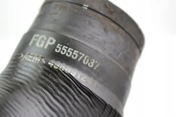 OPEL ASTRA H VECTRA C 1.9 CDTI Ansaugschlauch 55557038 image 3