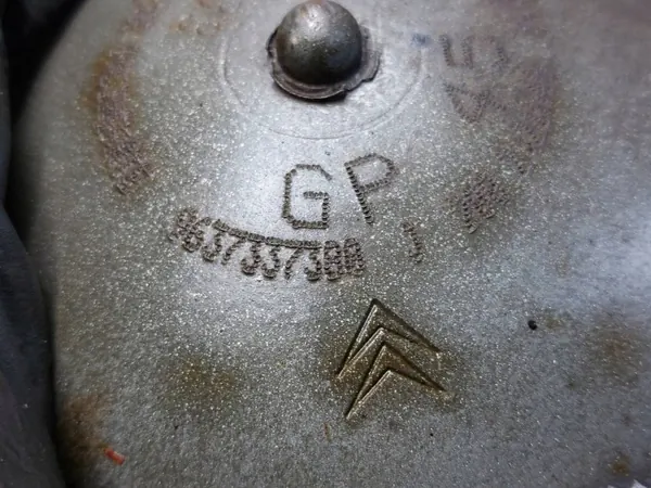 Sphère Centre et Arrière OEM 9642089880 9637337380 Citroen image 3