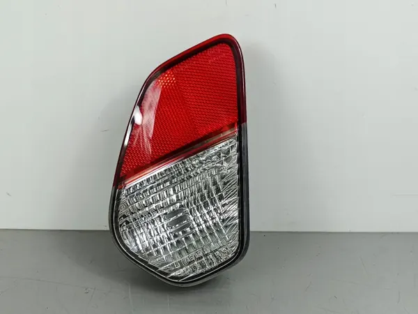 Luz de marcha atrás Mitsubishi Outlander OEM FOB56047 image 2