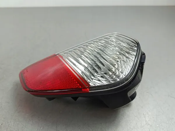 Luz de marcha atrás Mitsubishi Outlander OEM FOB56047 image 4