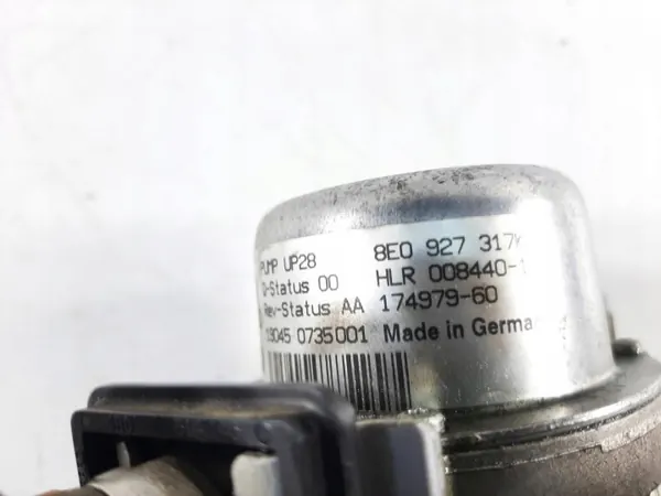 Audi R8 Alipainepumppu OEM 8E0927317K - Käytetty image 6