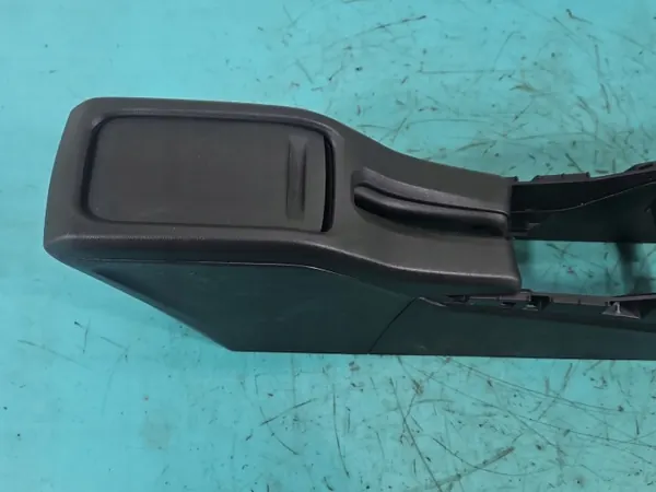 Reposabrazos túnel OEM IMPRK1372247 para Peugeot 2008 I 13- image 3