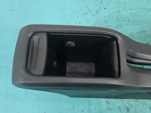 Reposabrazos túnel OEM IMPRK1372247 para Peugeot 2008 I 13- image 4