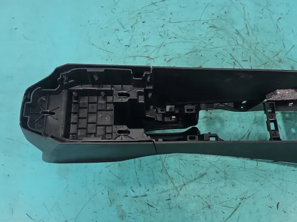 Reposabrazos túnel OEM IMPRK1372247 para Peugeot 2008 I 13- image 7