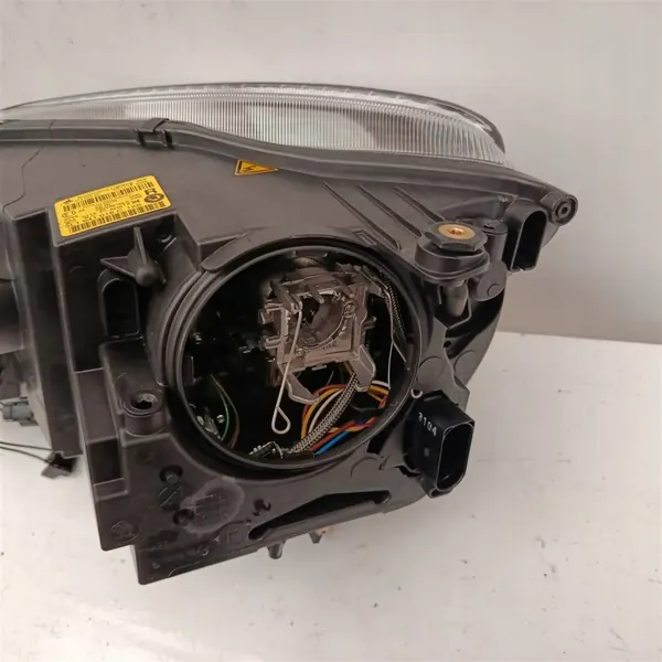 Farol Direito Skoda Yeti Xenon 09-13 image 8