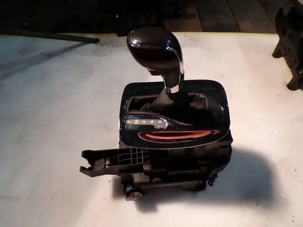 Alavanca de mudanças Opel OEM 13269698 para Insignia A image 2