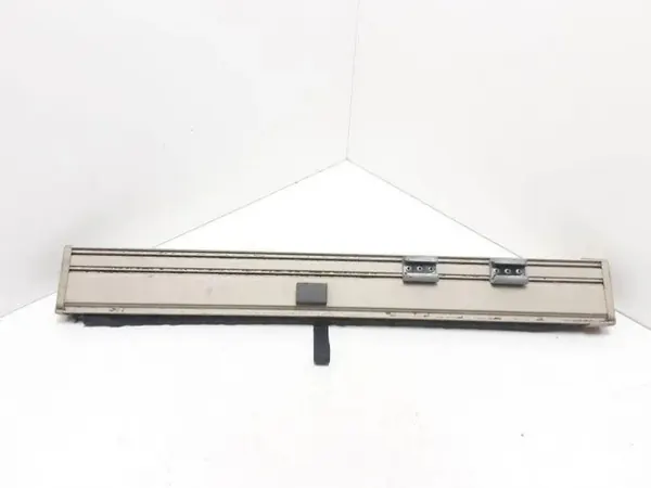 Rodillo de maletero Volvo V60 OEM 9928200019 - Usado image 3