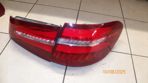 Linker Achterlicht Mercedes GLC W253 A2539067300 image 3