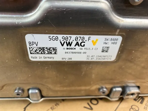 Módulo de controlo OEM 5G0907070F para Golf VII GTE image 10