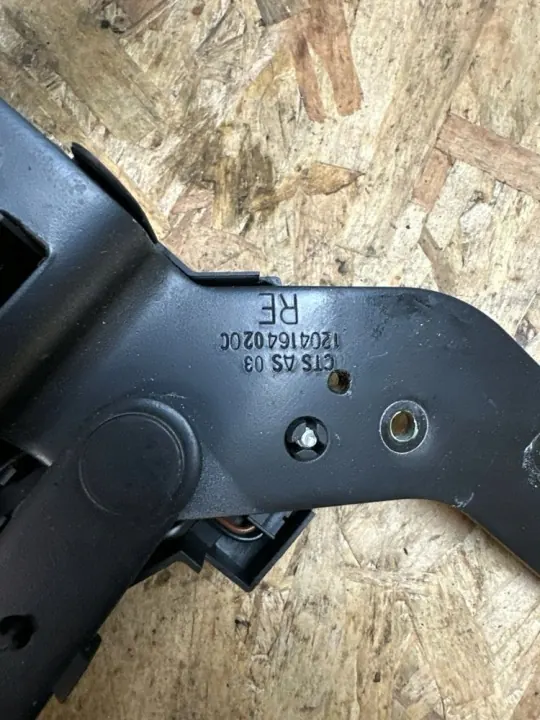 Bisagra de maletero lado derecho OEM 12041640200 image 6
