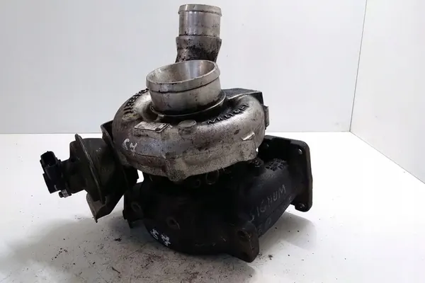 Turbocharger OPEL SIGNUM 3.0L diesel 2005 image 5