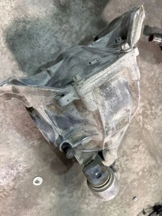 Différentiel Arrière Mercedes OEM 2133503512 - Occasion image 3