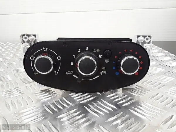 Module climatisation Dacia Duster OEM n109743d image 2