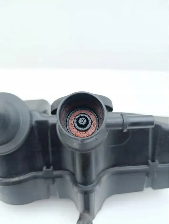 Ventilação cárter OEM 07P103464H Bentley Bentayga image 7