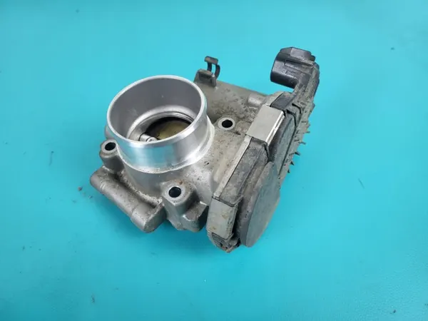 Kaasutin OEM 55562270 Opel Corsa E 1.4:lle image 3