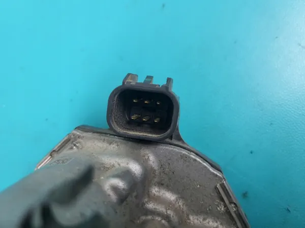 Kaasutin OEM 55562270 Opel Corsa E 1.4:lle image 5