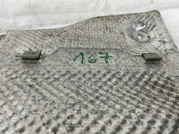 Cobertura isolamento térmico Mercedes GLS 167 OEM A1676801603 image 7