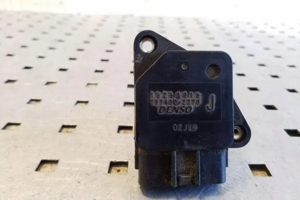 MITSUBISHI PAJERO III Luftmassenmesser 1525A016 image 3