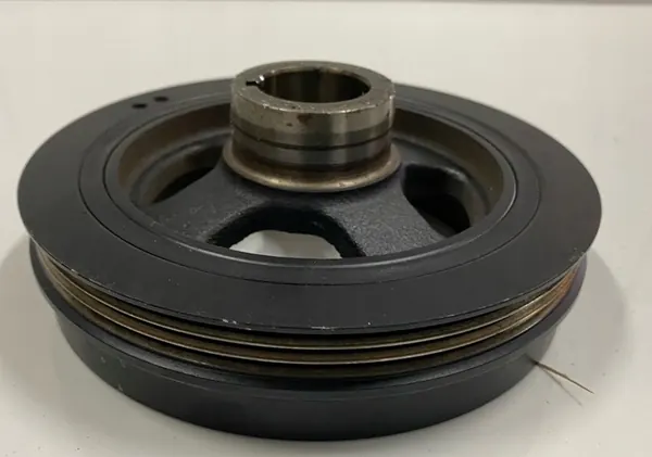 Mitsubishi Outlander III Polia do virabrequim image 2