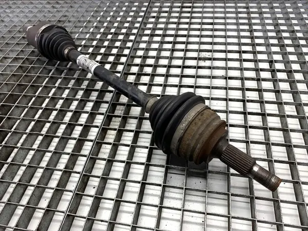 Arbre avant gauche PEUGEOT 308 II 9677914880 image 2