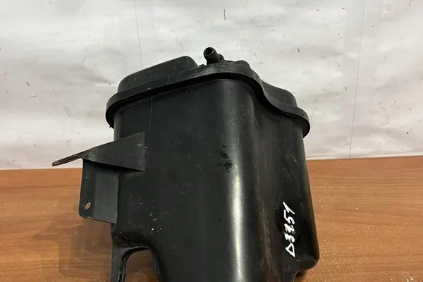 Tanque de expansão de refrigerante BMW X5 (E70) 2008 OEM 7552546 image 5