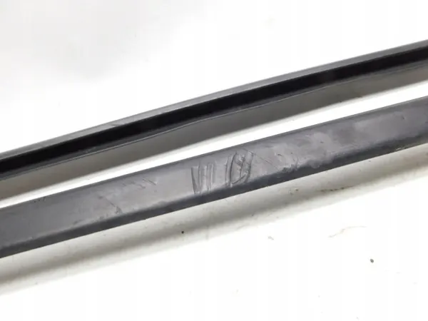 Framrutslist OEM 4M0854327/8 - Audi Q7 II image 4