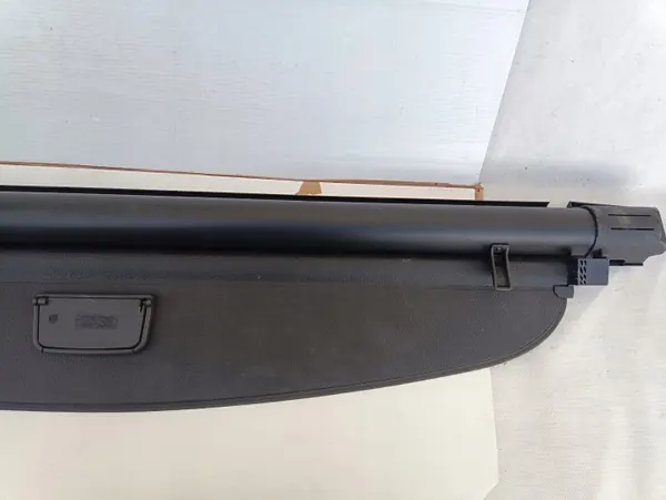 OEM 3G9867871A Rolo de porta-malas VW Passat B8 2014-2023 image 5
