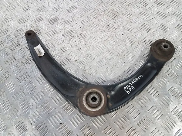 2015 Peugeot Partner Braccio Oscillante Anteriore 3521P3 image 2