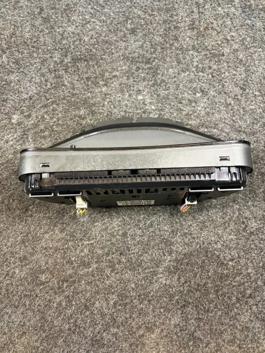 Tachometer BMW E39 3.0L 231km OEM 6914909 image 6