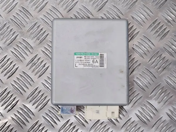 Module direction assistée OEM 8965002460 pour Toyota Auris image 2