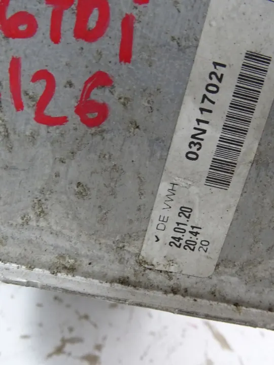 Oliekoeler Filterhuis OEM 03N117021 voor SEAT Ateca image 5