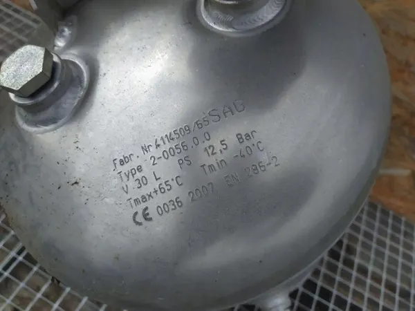 Air Ride Tank 30L OEM 4114509/65 för Setra image 5