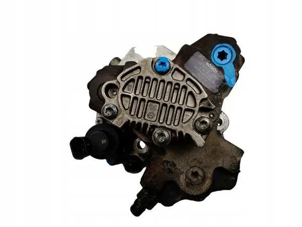 Volvo D5 2.4L Einspritzpumpe OEM 8642778 - Gebraucht image 3