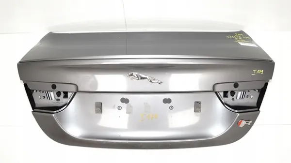 Jaguar XE Bagagelucka OEM 368446421 - Indus Silver image 2