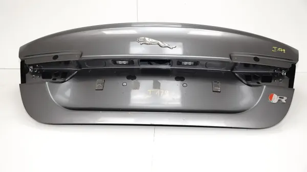 Jaguar XE Bagagelucka OEM 368446421 - Indus Silver image 5