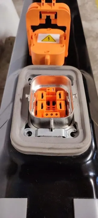 Volvo XC40 Hybrid-akku OEM 32263448 image 3