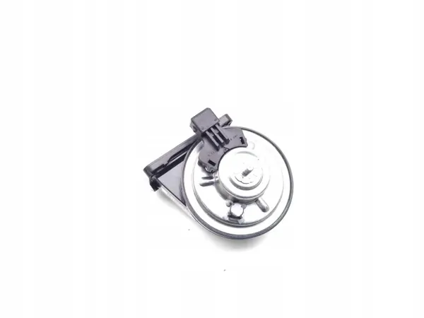 Tuta Polestar 4 OEM P8893668791 - Begagnad image 5