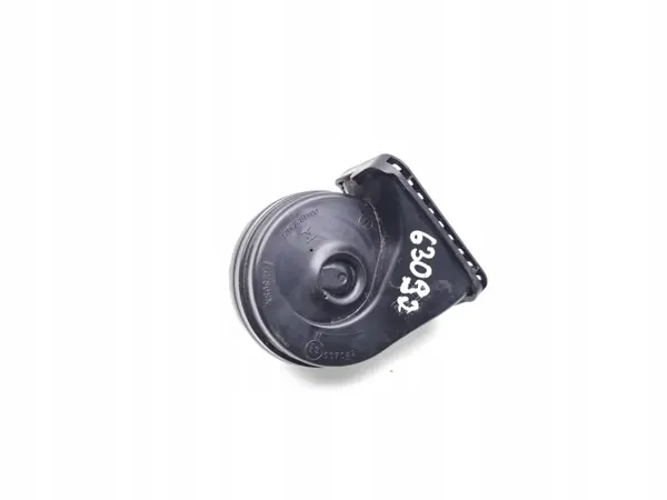 Tuta Polestar 4 OEM P8893668791 - Begagnad image 9