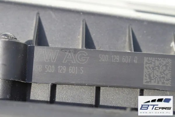 Gebrauchtes VW Audi Luftfiltergehäuse OEM 5Q0129607Q image 7