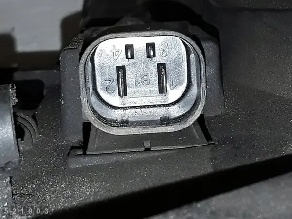 Kylarfläkt Volvo XC90 OEM 30645719 - Begagnad image 5