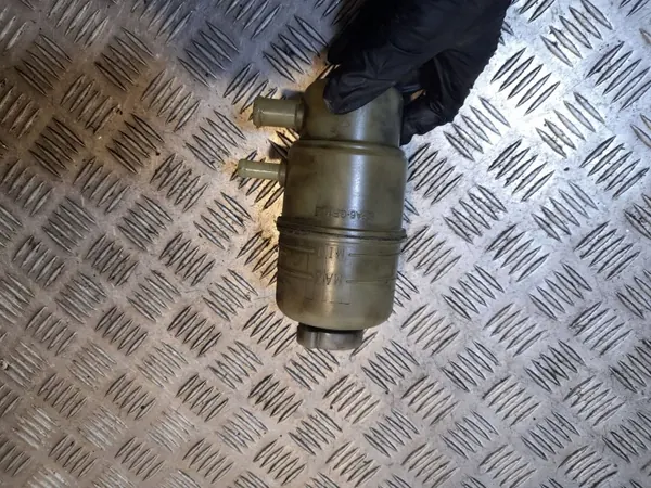 Réservoir direction assistée Mitsubishi OEM NERA image 2