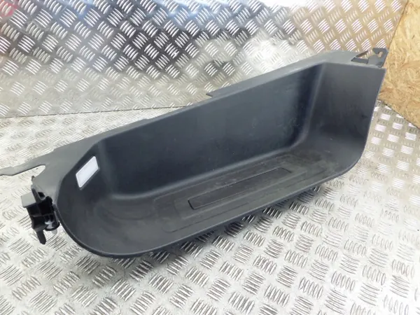 Umbral plástico derecho OEM PZ31-B13200-AD Ford Custom mk2 image 2