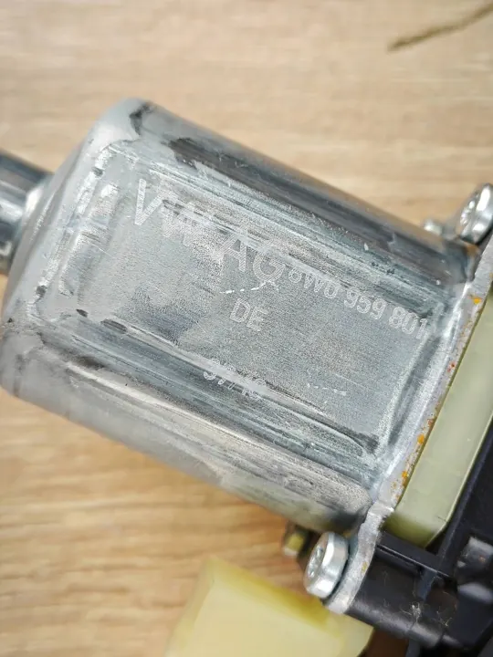 OEM 8W8839461 Vänster Bakruta Regulator Audi A5 image 6