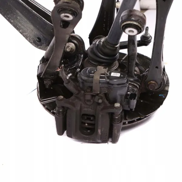 BMW X3 F25 Bakaxel Vänster Hjulnav OEM 6797569 image 8