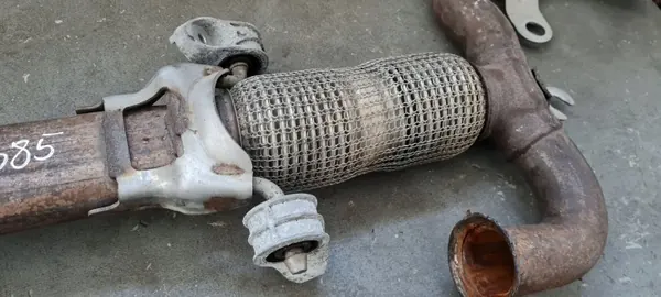 KTS30156 OEM Nedre avgasrör för Chrysler Pacifica image 5