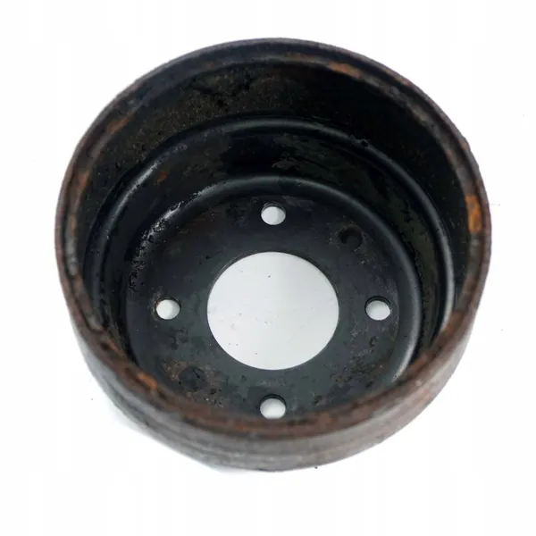Polea Bomba Agua Mercedes OEM A6112050310 Usado image 10