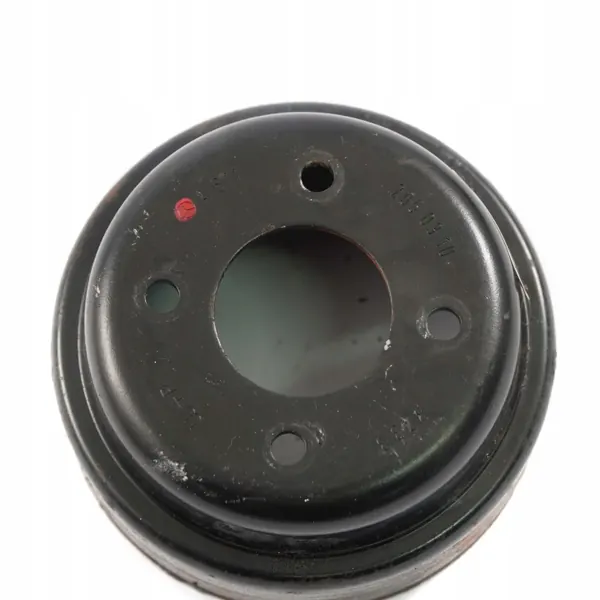 Polea Bomba Agua Mercedes OEM A6112050310 Usado image 5